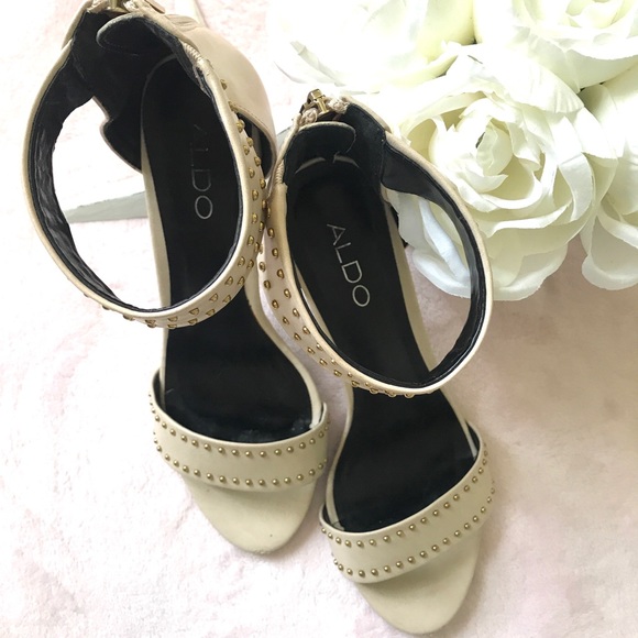 Creamy Taupe Heeled Sandals - Picture 2 of 6